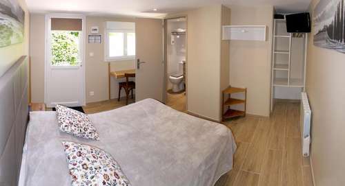 www.hotel-le-printemps.com