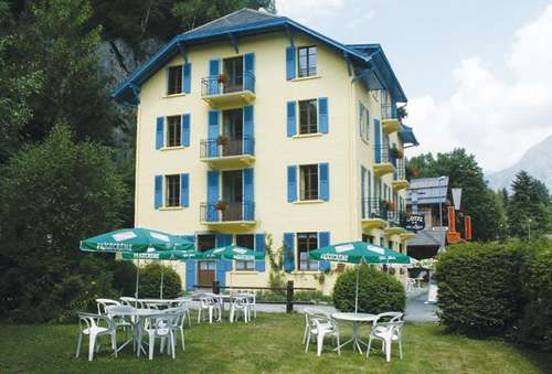 www.hotel-deslacs-chamonix.com