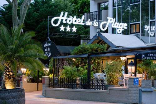 www.hotelarcachon.com