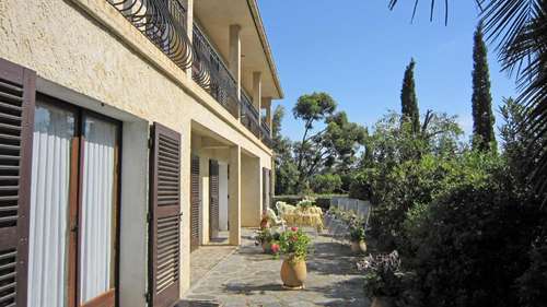 www.hotelcapsoleil.com