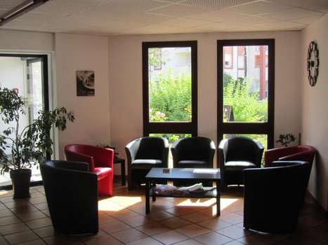 www.hotel-lesaintjoseph.fr