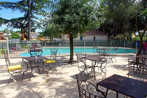 www.hotel-gignac.com