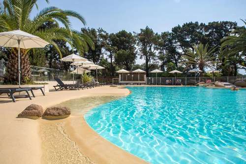 www.hotel-campodelloro.com
