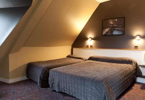 www.grand-hotel-paris.com