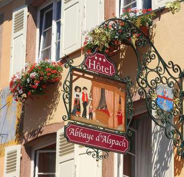 www.hotel-abbaye-alspach.com