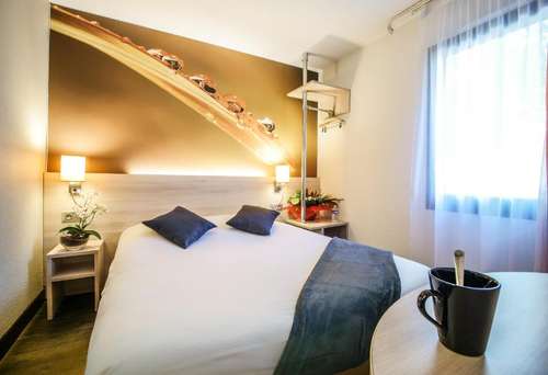 www.hotel-inn-rochefort.fr