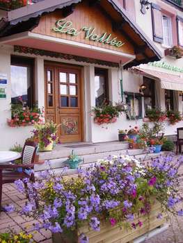 www.hotel-lavallee.fr