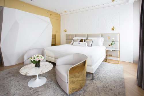 www.hotelbowmannparis.com