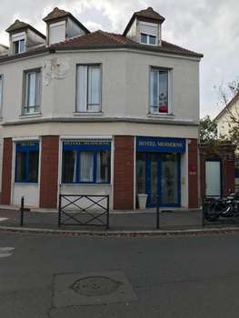 www.hotel-saintmaur.fr