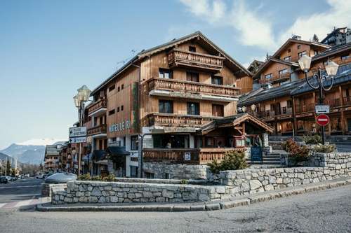 www.latavernemeribel.com