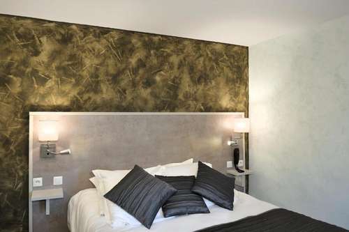 www.aubergealatetedelard.com