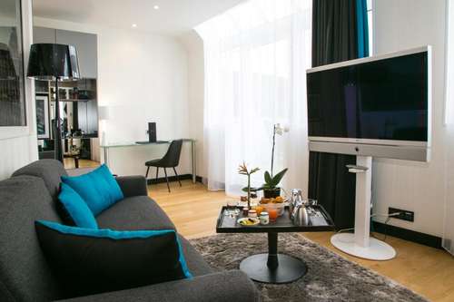 www.lempire-paris.com