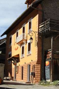www.yakavenirenqueyras.com