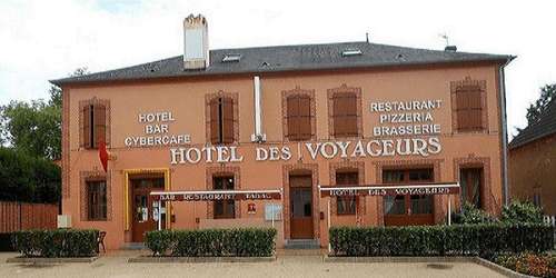 www.hoteldesvoyageurs-cronat.com