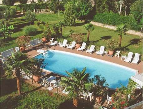 www.hotel-restaurant-buxy.fr