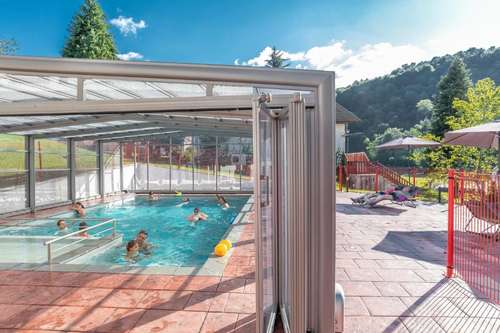 www.hotel-osquich-paysbasque.com