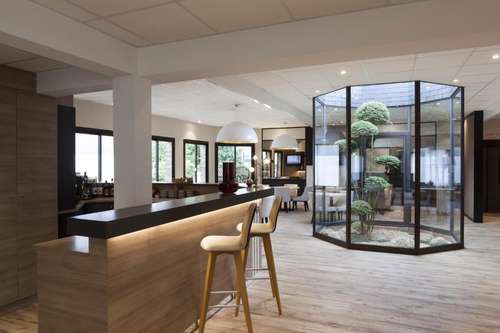 www.hotel-de-la-chaussairie.com