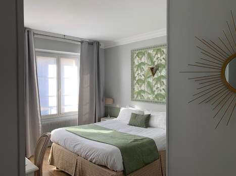 www.hotelsaintmartinbastille.com