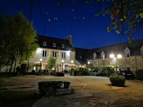 www.hotelgrassinais.fr