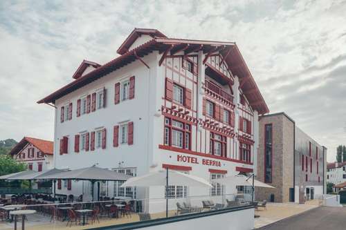 www.hotel-restaurant-berria.fr