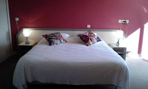 www.hotel-lecapricorne.com