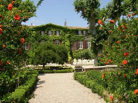 www.chateau-de-floure.com