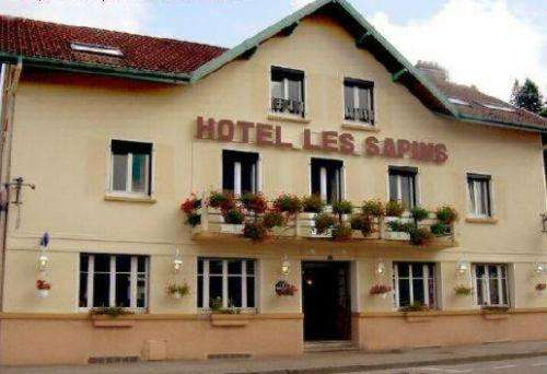 www.hotel-sapins88.fr