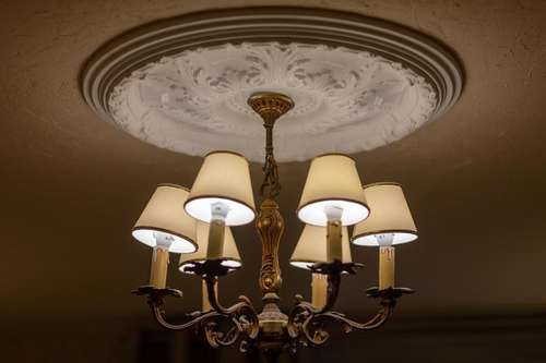 www.hotelsaintlouis-lisieux.com