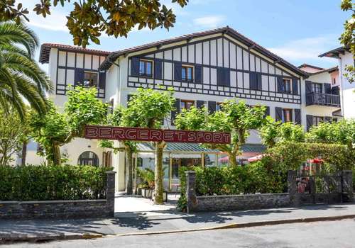 www.hotel-bergeret-sport.com