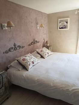 www.lecrillon-luberon.com