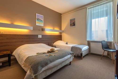 www.annedebretagne-vannes.com