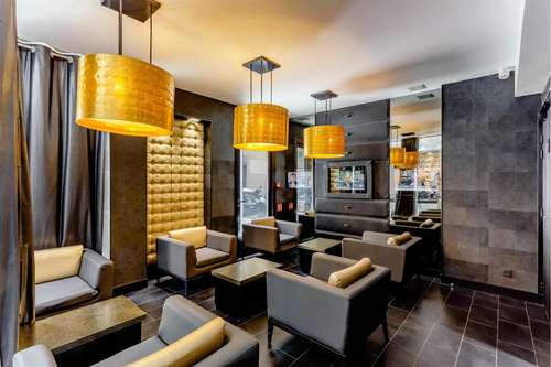 www.ladresse-hotel.com
