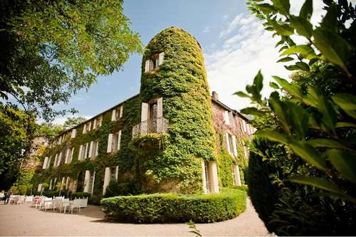 www.hotel-restaurant-meyrueis.com