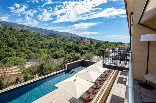 www.hotelsaintevictoire.com