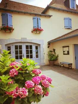 www.hotel-chilo.com