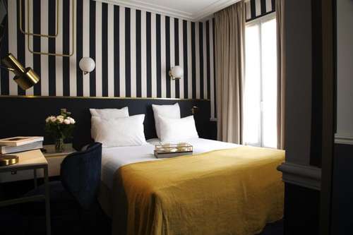 www.lenahotel.com