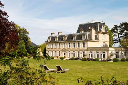 www.lacheneviere.com