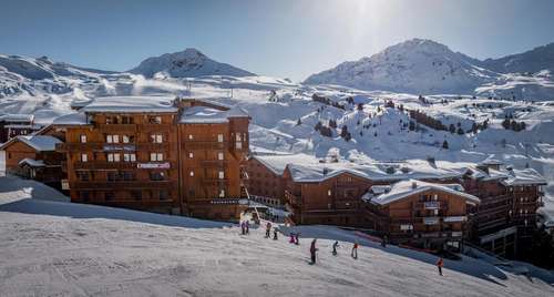 www.hotel-les-balcons.com