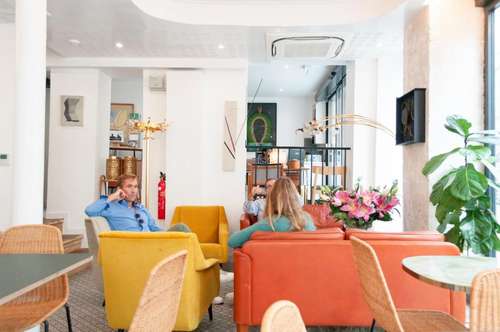 www.hotel-lucien.com