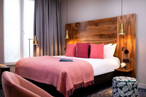 www.hotelmaximfolies.com