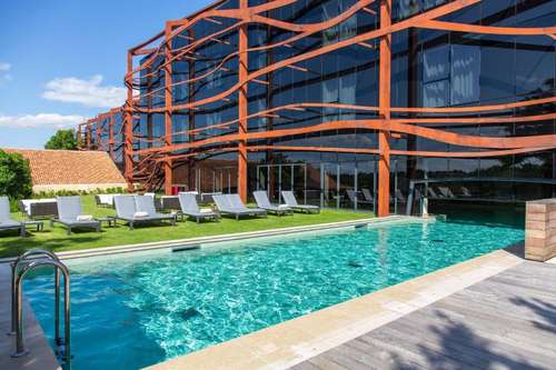 www.chaismonnethotel.com