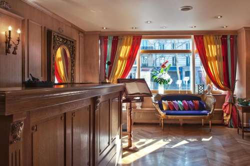 www.hotelmottepicquetparis.com