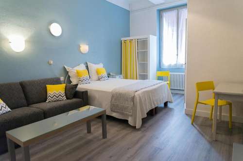 www.hotel-cavaillon.com