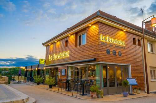www.hotel-le-belvedere.fr