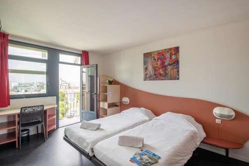 www.hotel-cis-paris-ravel.com