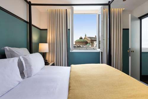 www.thechesshotel.com