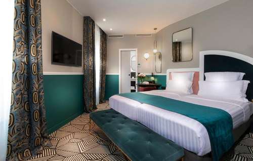 www.elysa-hotel-paris.com