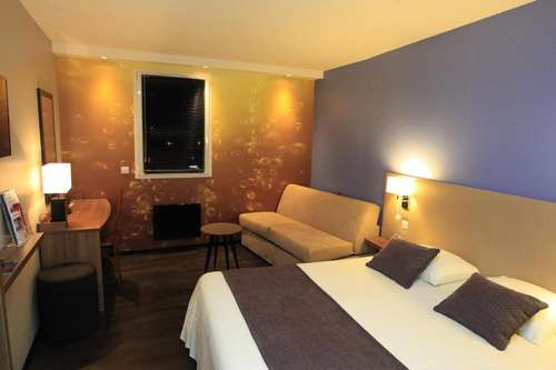 www.hotel-reims-tinqueux.com