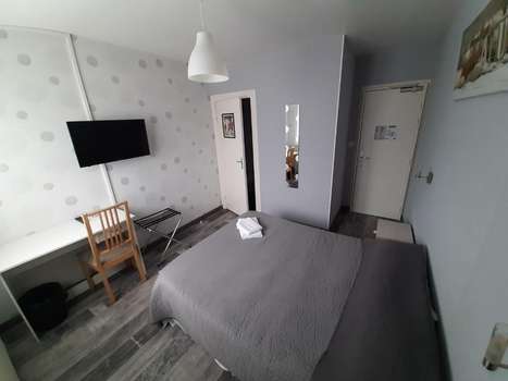 www.hotel-le-cormier9.fr