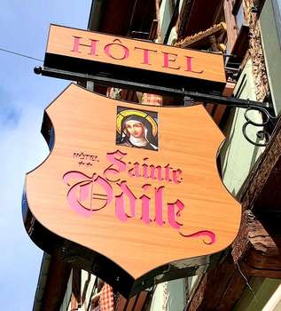 www.hotelsainteodile.com